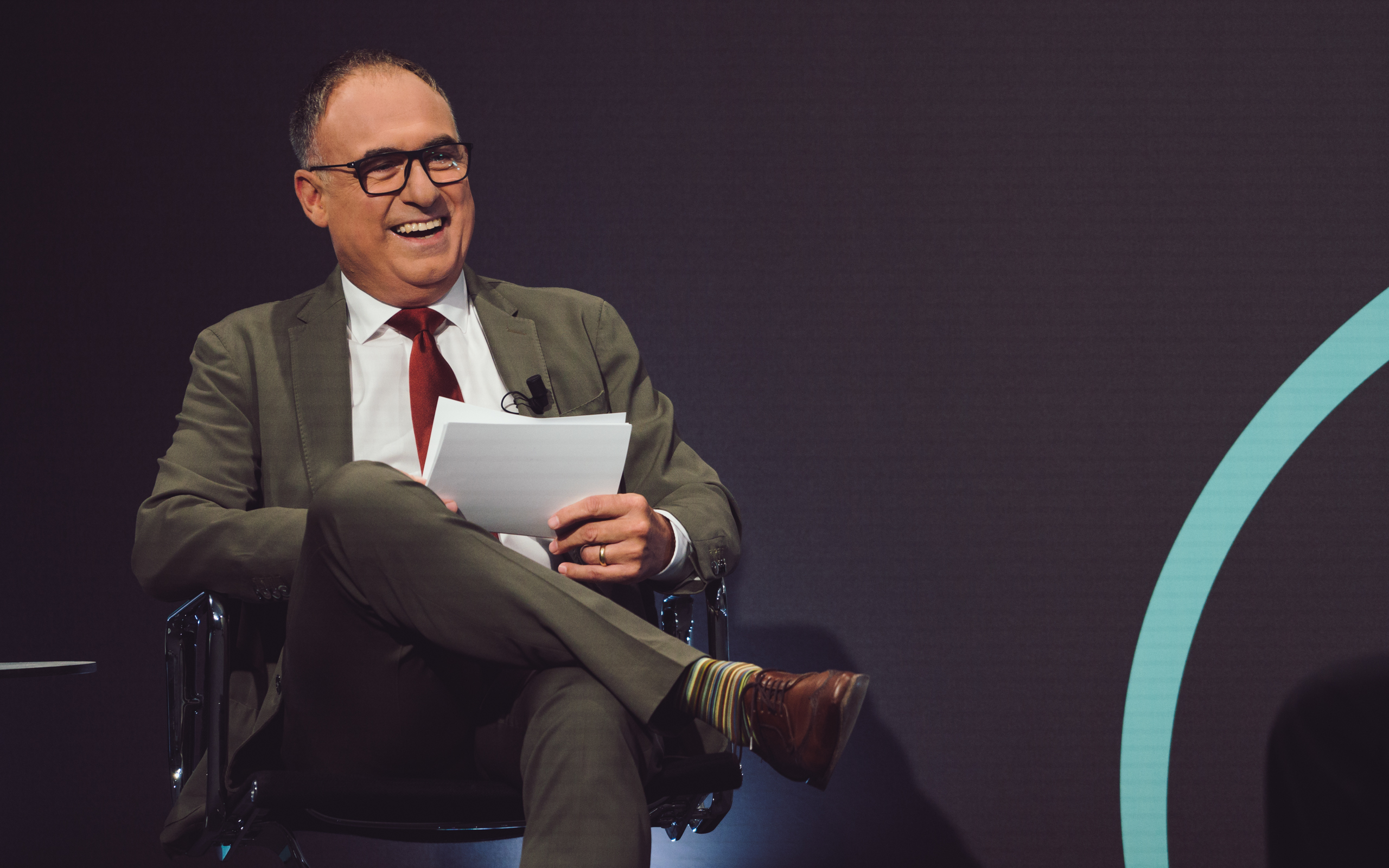 Gute Laune bei Moderator Christian Mourad (Foto: FH Aachen / Bjrn Richard)